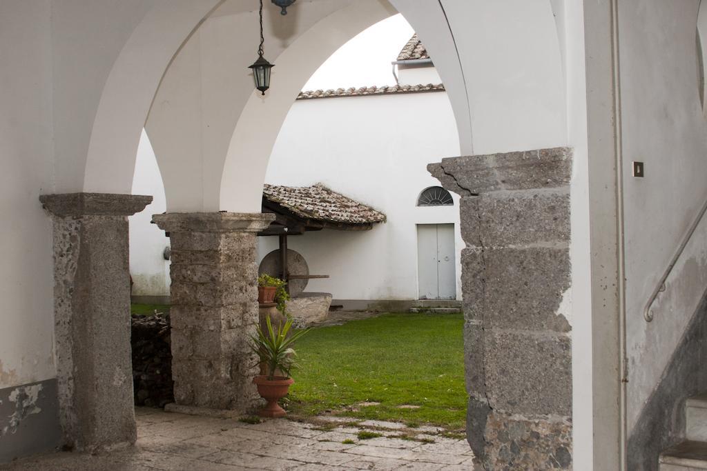 Villa Palazzo D'Orsi Calvanico Habitación foto